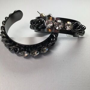 Elegant Black Earrings with Crystal Details